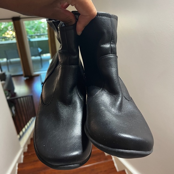 Hush Puppies Chelsea Boot! - Picture 4 of 6
